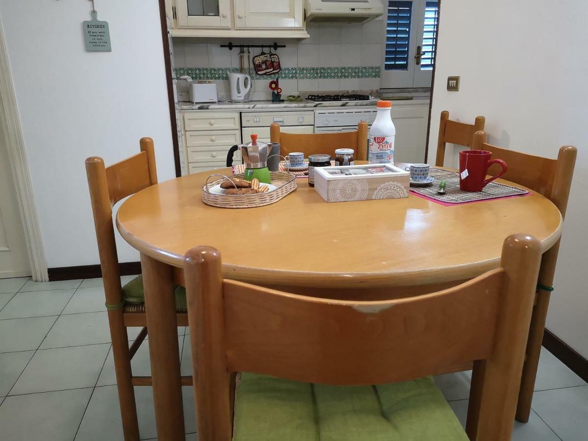 A Casa Di Zara Villa Termini Imerese Buitenkant foto